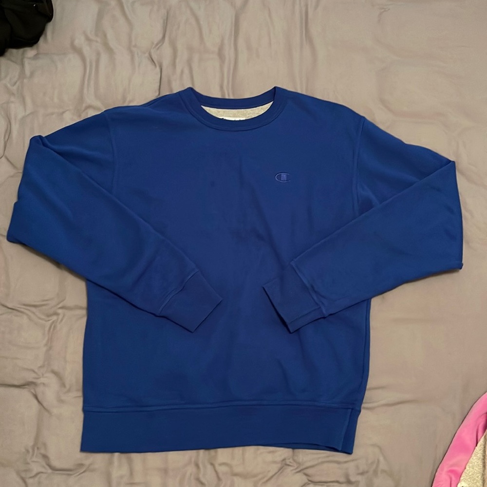 Blue champion crew neck sweatshirt